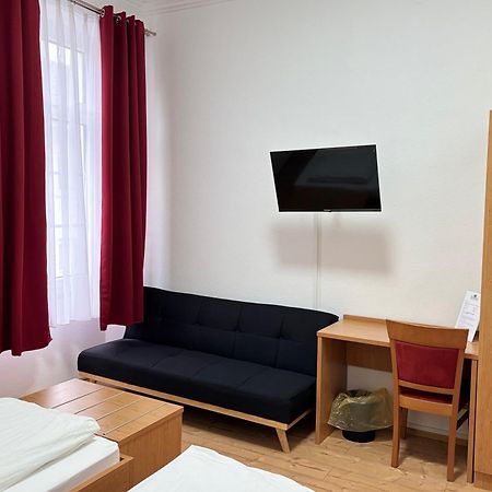 Hotel Restaurant Schwert Kehl Екстериор снимка