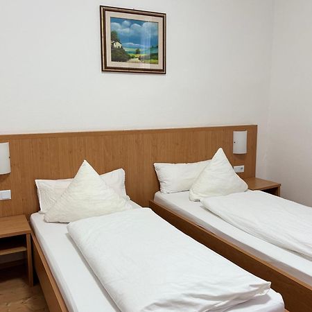 Hotel Restaurant Schwert Kehl Екстериор снимка
