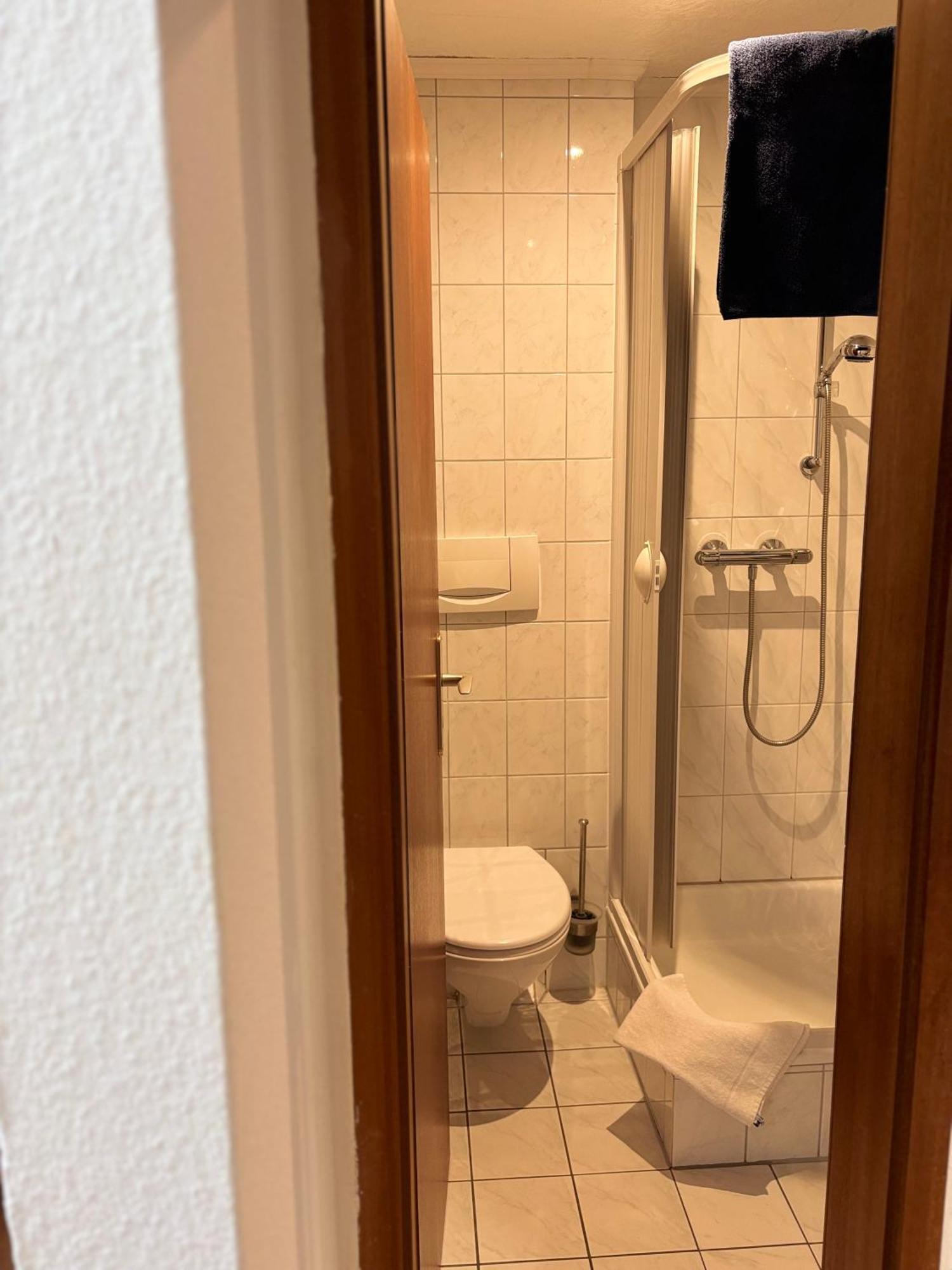 Hotel Restaurant Schwert Kehl Екстериор снимка