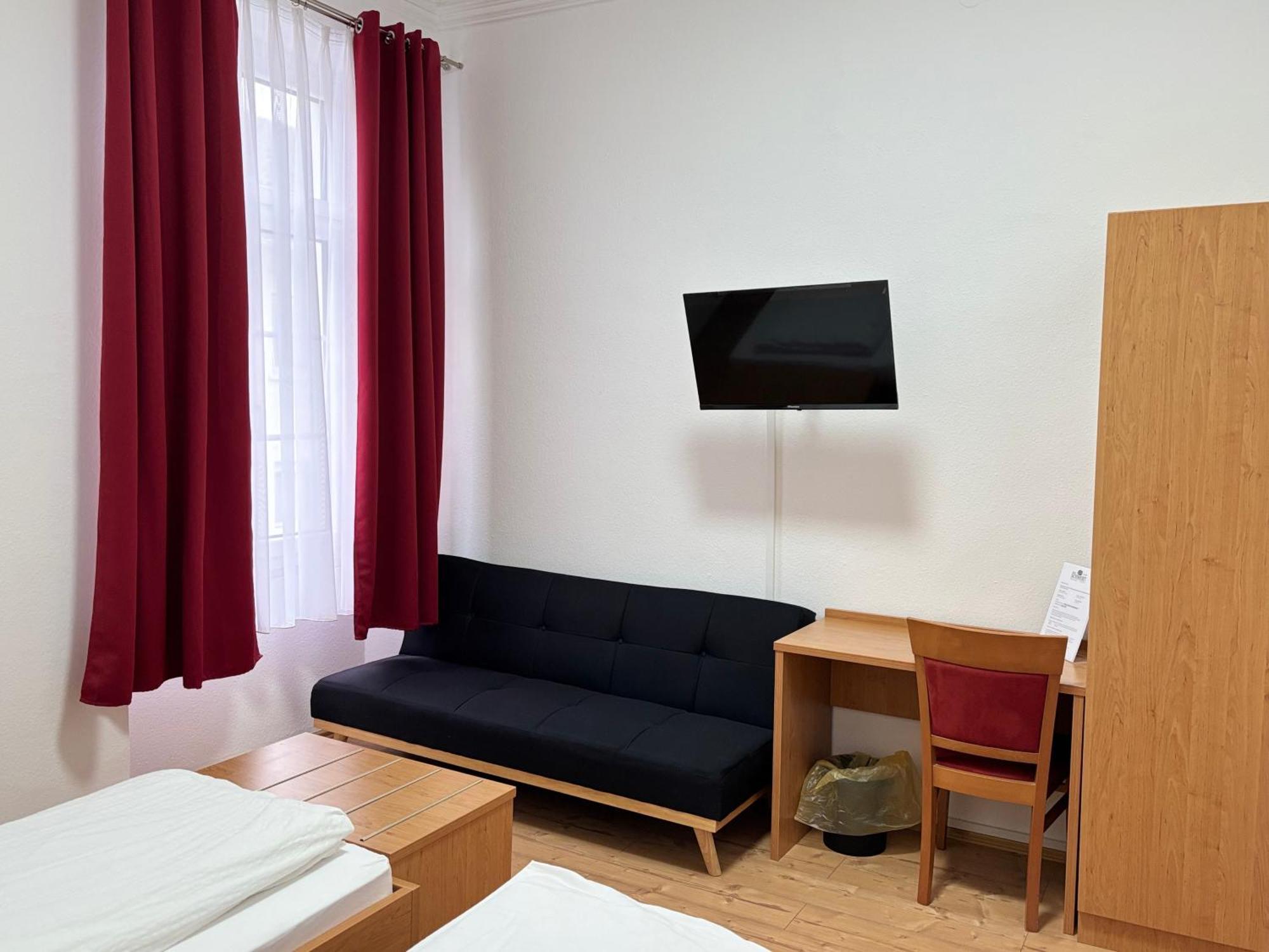 Hotel Restaurant Schwert Kehl Екстериор снимка