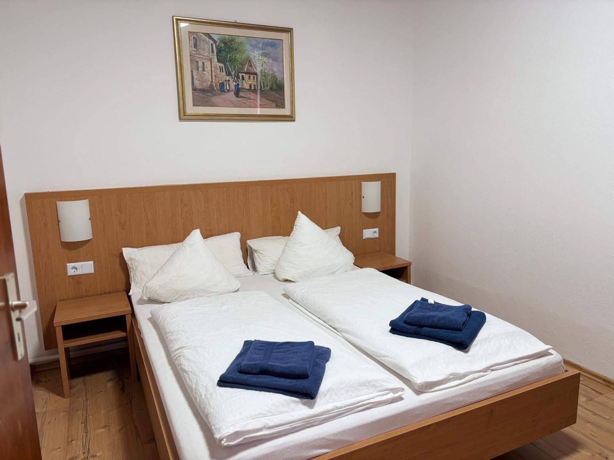 Hotel Restaurant Schwert Kehl Екстериор снимка